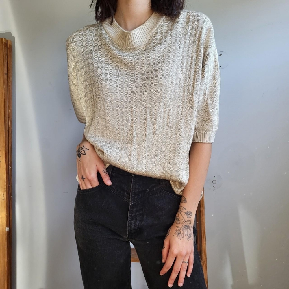 Vtg tan knit shirt